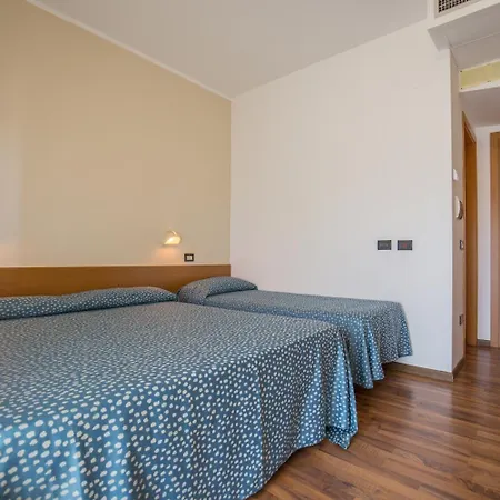 Ξενοδοχείο L'aragosta 3*